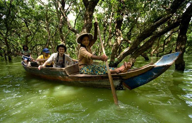 Kompong Phluk Floating Village